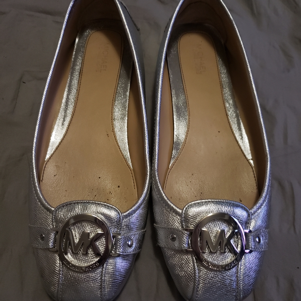 Michael Kors flats